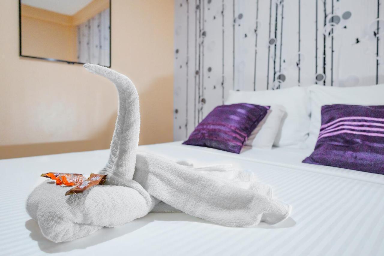 White Shamrock Beach Hotel Balabag  Экстерьер фото